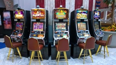 ahhad Three Card Poker live dealer studio setup